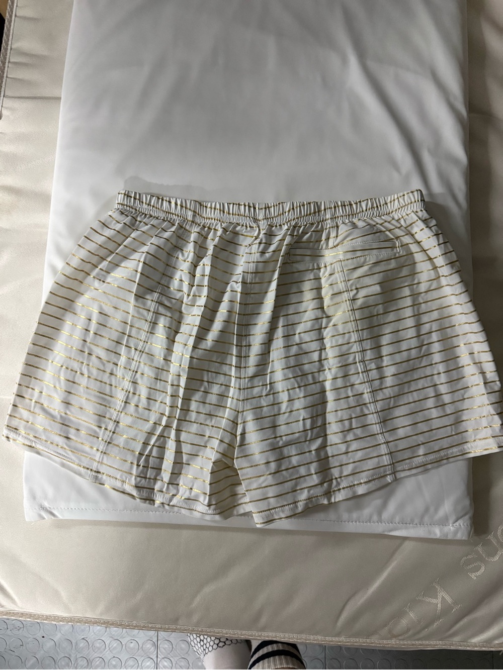 Charlie by Matthew Zink Vintage Soccer Short Swim Trunks Gold & White Sz M - Picture 3 of 5